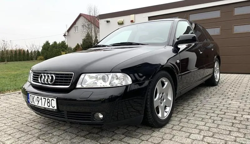 Audi A4: Jak wybrać najlepszy silnik benzynowy dla siebie?