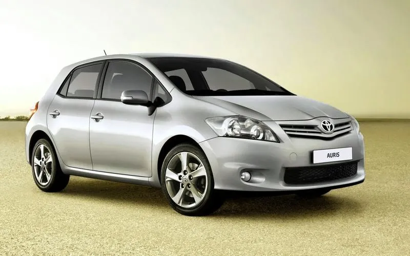 Co wybrać: Toyota Auris w wersji diesel czy benzyna?