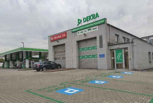 Gdzie zrobić przegląd samochodu w Krakowie — szybkie terminy, rzetelne warsztaty