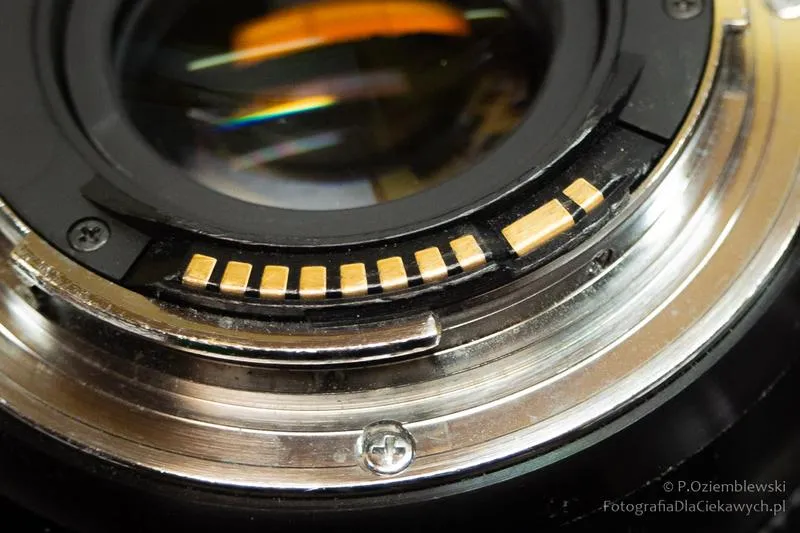 Jak skutecznie wyczyścić styki w samochodzie i poprawić jego sprzęt elektryczny?