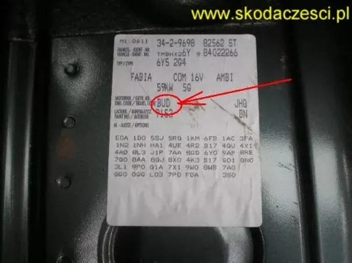 Jak znaleźć kod silnika w swoim pojeździe?