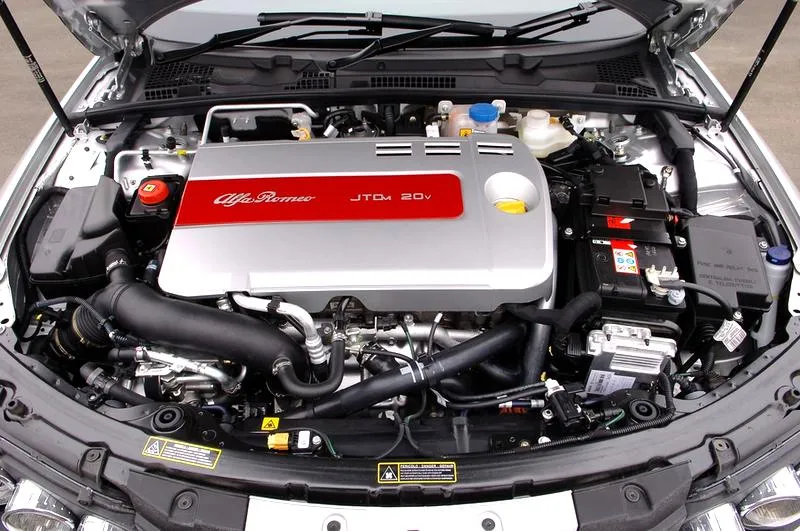 Alfa Romeo 159 silniki