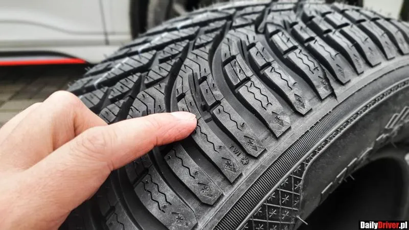 Pomiar bieżnika opony