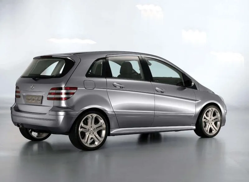 Problemy z tapicerką mercedes B klasa