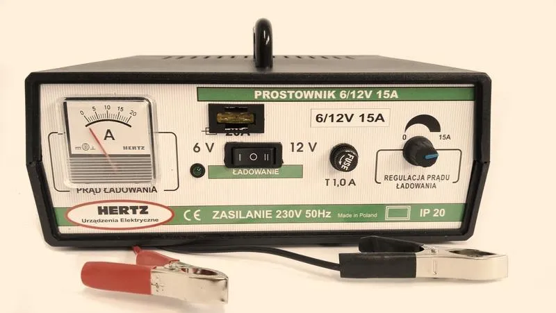 Prostownik 12 V