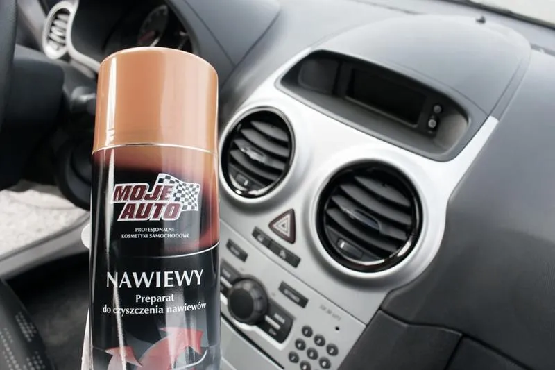 Skuteczne metody na parowanie szyb