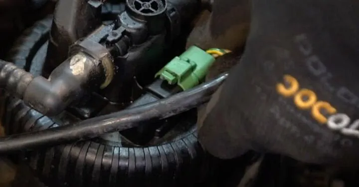 Wymiana filtra paliwa